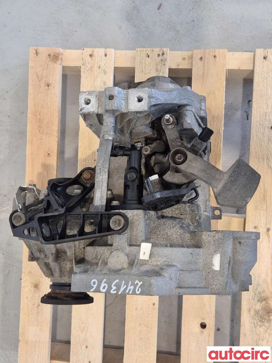 Girkasse manuell 6-trinn til VW Passat 2011-2015 (B7) (B7) (VOLKSWAGEN|02S300047M|MYP|02S300047MX)