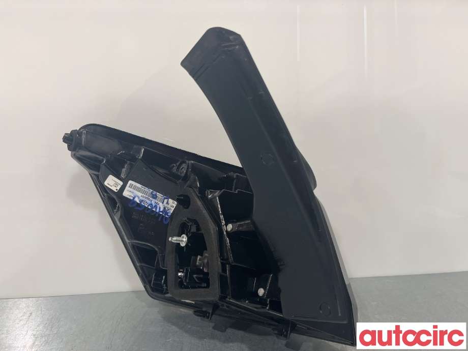 Baklykt høyre til Peugeot 3008 2016-->> (Type II)  (PEUGEOT|9810477080)