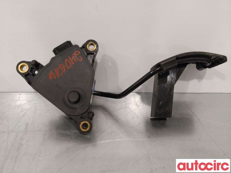 Pedal gass til Nissan X-Trail 2007-2014 (T31) (T31) (NISSAN|18002JG40A|)