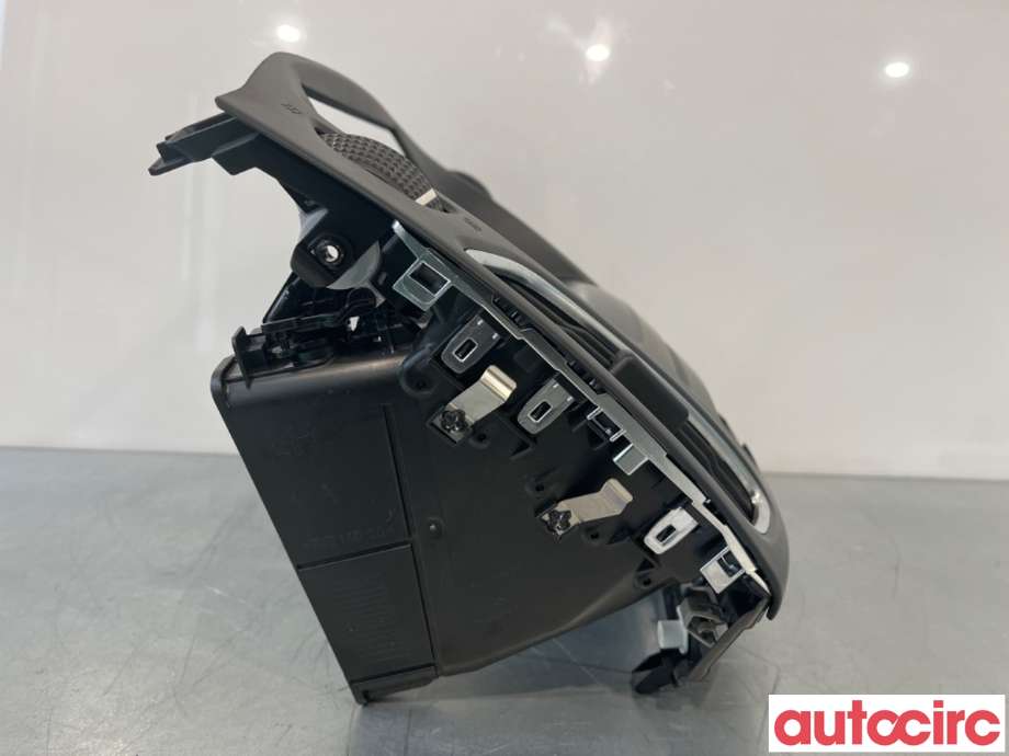 Dashbord diverse til Ford Focus 2014-2018 (Type III, Fase 2)  (FORD|2314865|)