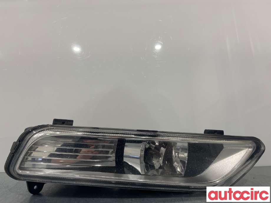 Tåkelykt høyre foran til VW Passat, 2011-2015 (B7) (B7) (VOLKSWAGEN|3AA941662E)