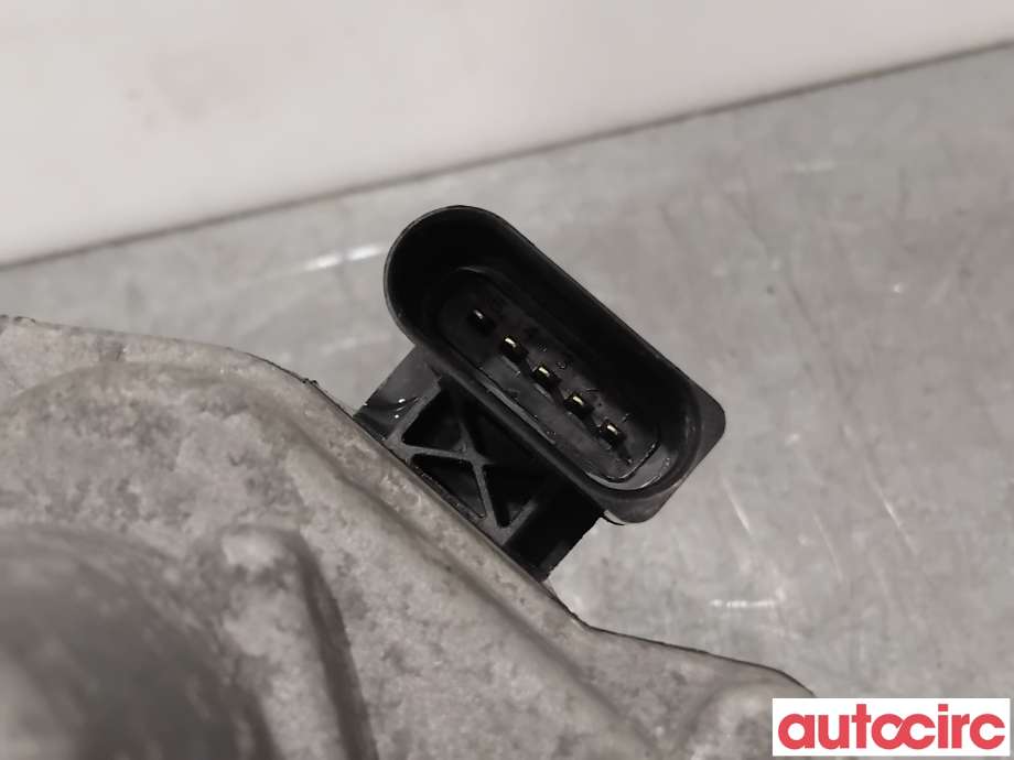 Spjeldhus til VW Passat 2011-2015 (B7) (B7) (VOLKSWAGEN|03L128063AD||03L128063Q)