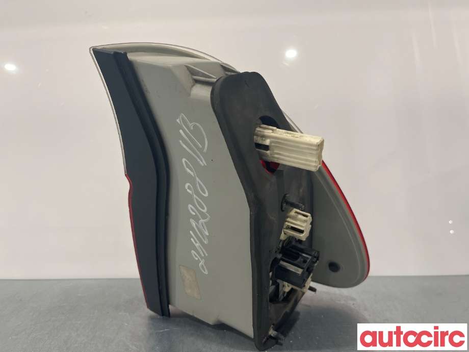 Baklykt venstre til BMW X5 2000-2006 (E53) (E53) (BMW|63217164471)