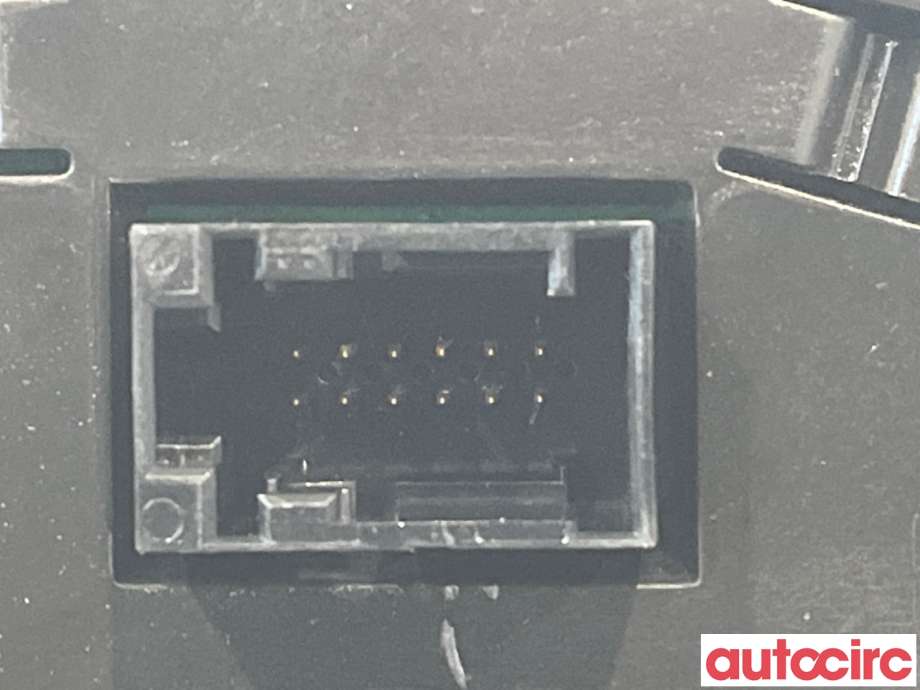 Instrumentpanel til Ford Focus 2014-2018 (Type III, Fase 2)  (FORD|2303634||F1ET-10849-BJG)