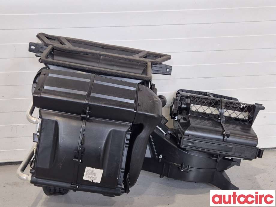 Diverse deler til Ford Transit Connect 2018-->> Type II, Fase 2  (FORD|2542352||NK21-19B555-AA)