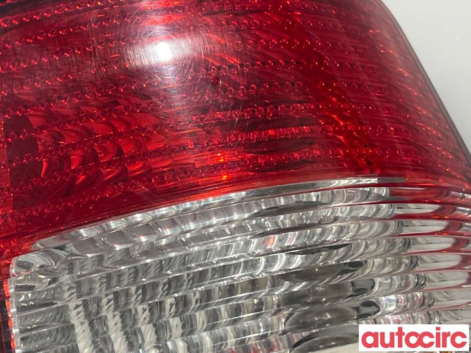 Baklykt høyre til VW Caddy 2004-2010 (Type III, Fase 1)  (VOLKSWAGEN|2K0945096N)