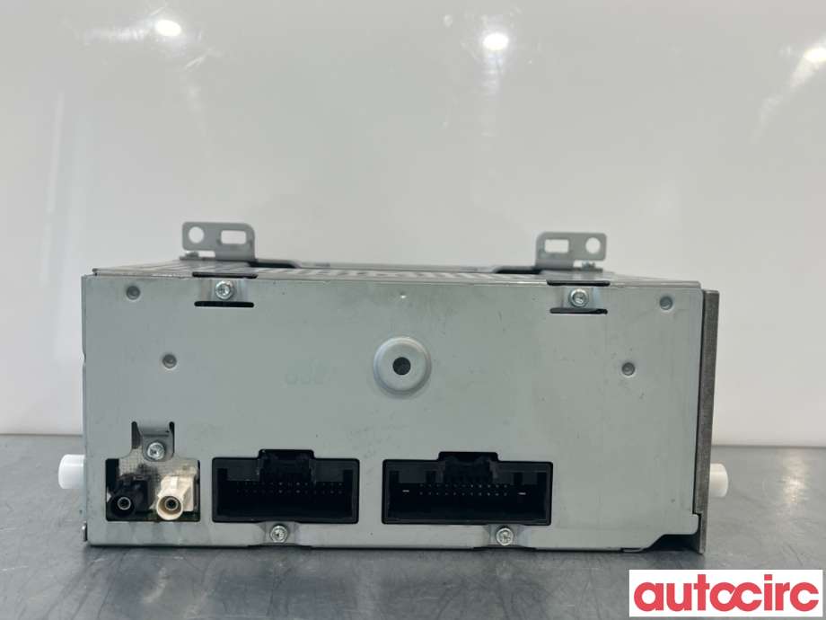 Bilstereo til Ford Focus 2014-2018 (Type III, Fase 2)  (FORD|2369100||F1BT-18C815-LH)