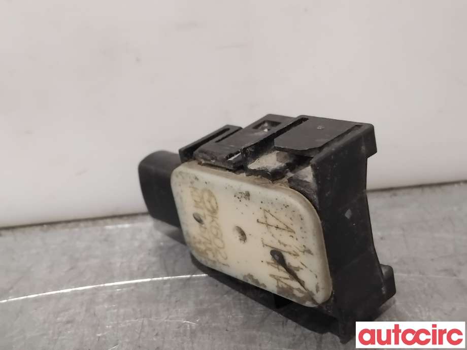 Parkeringssensor bak til Mazda 6 2013-2015 (Type III, Fase 1)  (MAZDA|KD47-67-UC1||KD47-67UC1)