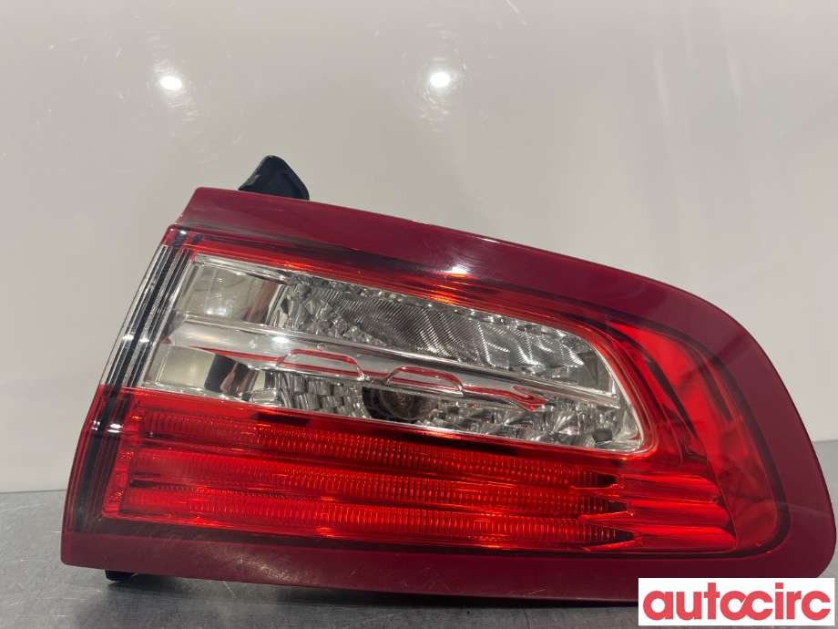 Baklykt venstre indre til Citroën DS5, 2012-2017 (CITROEN|9803167980)