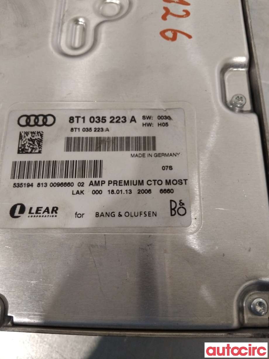 Bilstereo forsterker til Audi A4 2007-2014 (Type IV) (B8) (B8) (AUDI|8T1035223A|)