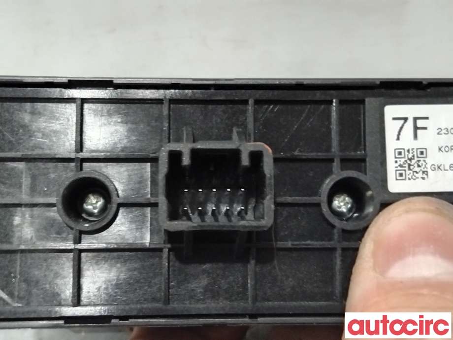 Bryter diverse til Mazda 6 2013-2015 (Type III, Fase 1) (MAZDA|GKL6-66-170A||GKL666170A)