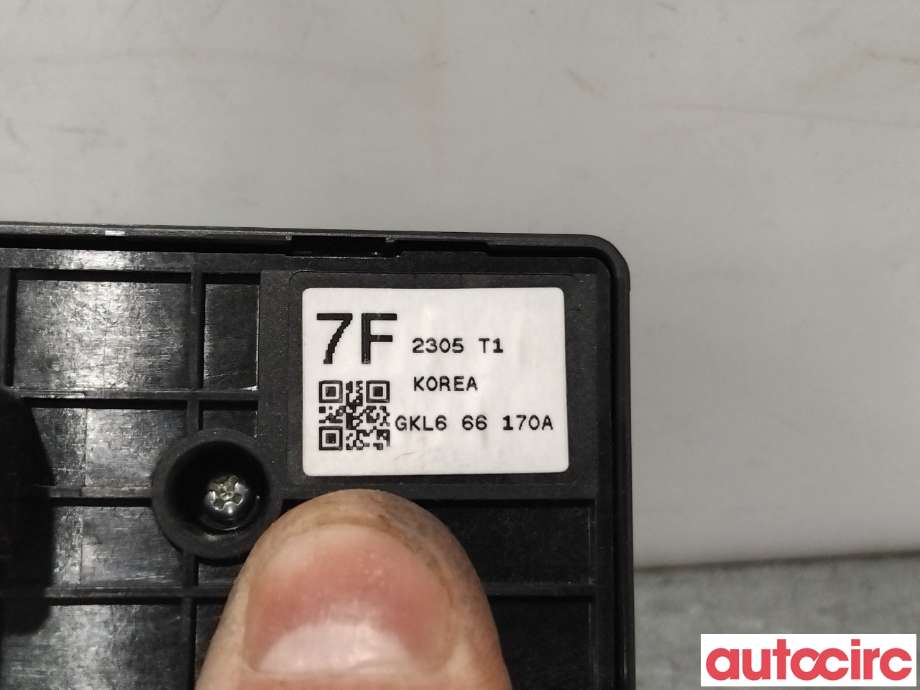 Bryter diverse til Mazda 6 2013-2015 (Type III, Fase 1) (MAZDA|GKL6-66-170A||GKL666170A)
