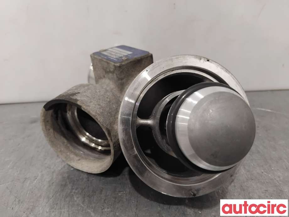 Diverse deler til Volvo XC70 2014-2016 (Type II, Fase 2)  (VOLVO|31431980|59001030121|31293089)