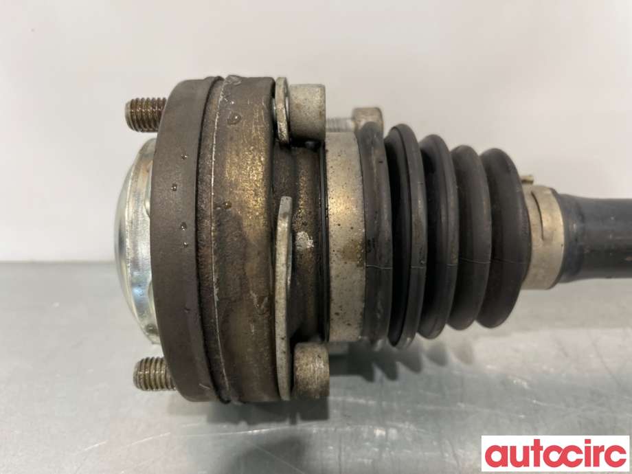 Drivaksel høyre bak til VW Transporter / Caravelle 2009-2015 (Fase 2) (T5) (T5) (VOLKSWAGEN|7E0501202X|7E0501202|7E0501202A)