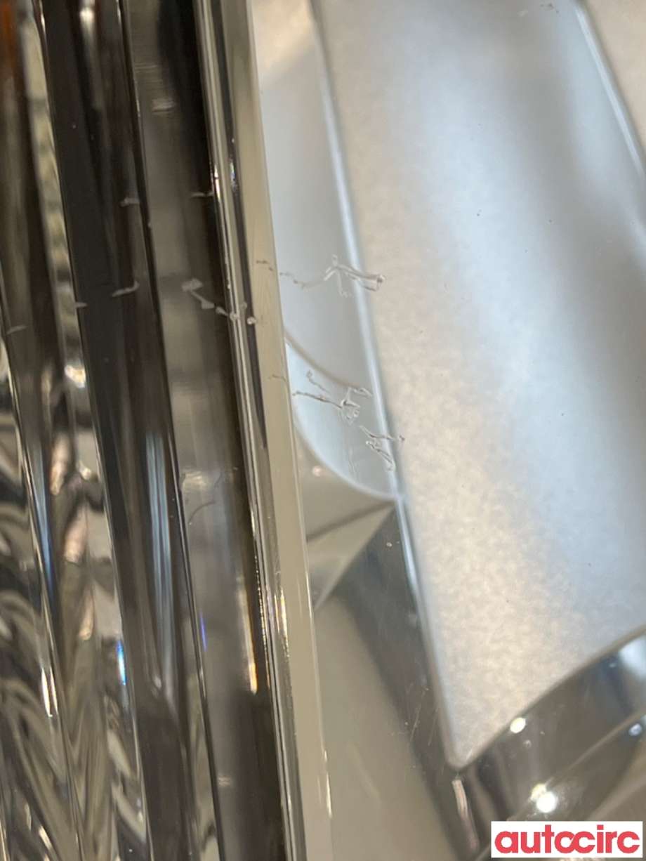 Frontlykt høyre halogen til Kia Venga 2010-2017  (KIA|921021P000|)