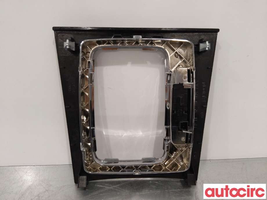 Diverse deler til Mercedes GLK 2008-2015 (X204) (X204) (MERCEDES|A2046800039|)