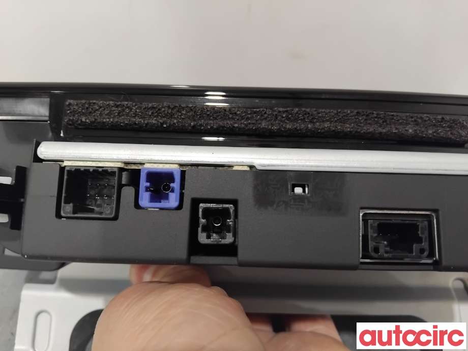 Multimedia display (MCU - Media Controller Unit) til Mazda MX-30 2020-->>  (MAZDA|DN4J-61-1J0||DN4J-611J0)