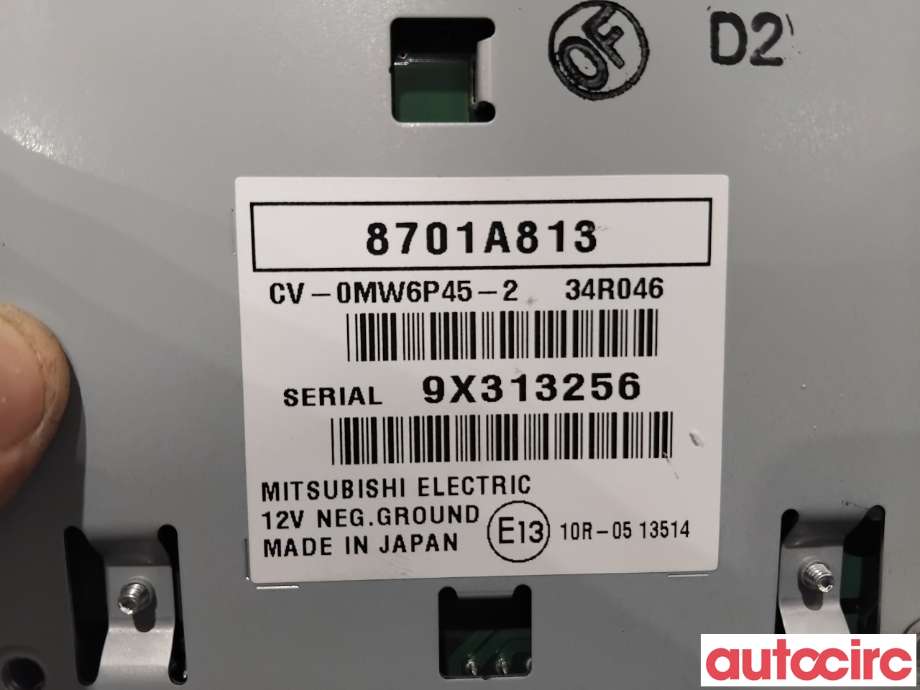 Bilstereo forsterker til Mitsubishi Outlander 2015-->> (Type III, Fase 2)  (MITSUBISHI|8701A813|CV-0MW6P45-2)