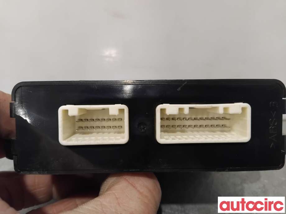 Styreenhet nøkkelfri/keyless til Mitsubishi Outlander 2015-->> (Type III, Fase 2)  (MITSUBISHI|8637B420|GGM-M002-205)