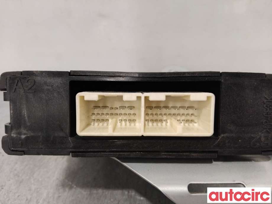 Styreenhet elektrisk parkbrems (EPB - Electric Parking Brake) til Mitsubishi Outlander 2015-->> (Type III, Fase 2)  (MITSUBISHI|8631B776|112700-9340)