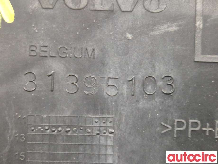 Diverse deler til Volvo V40 2012-2019  (VOLVO|31395091||31395103)