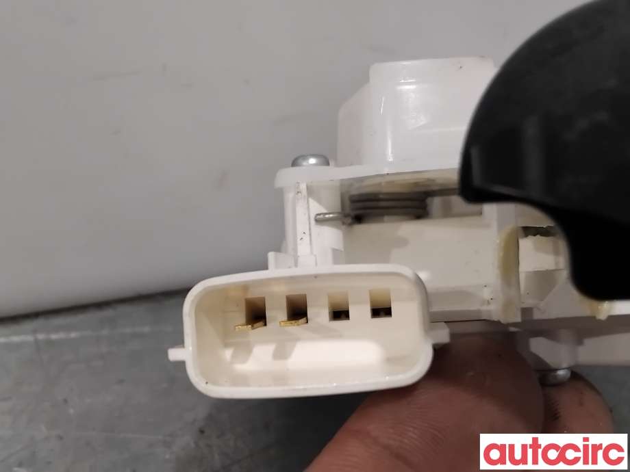 Diverse deler til Mitsubishi Outlander 2015-->> (Type III, Fase 2)  (MITSUBISHI|5943A305|)