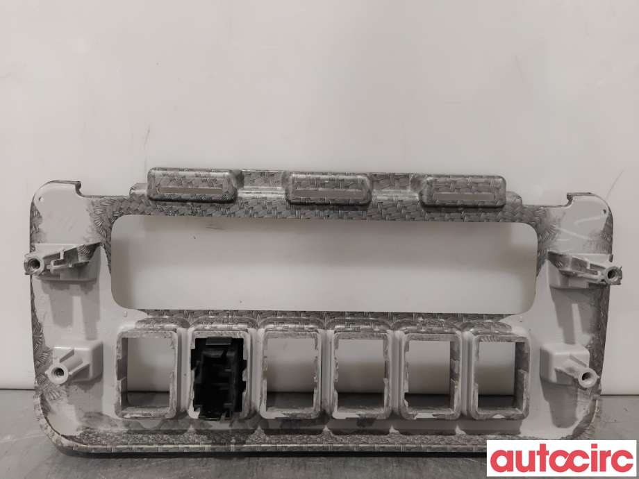 Diverse deler til Mitsubishi Outlander 2015-->> (Type III, Fase 2)  (MITSUBISHI|8010A472HA|)