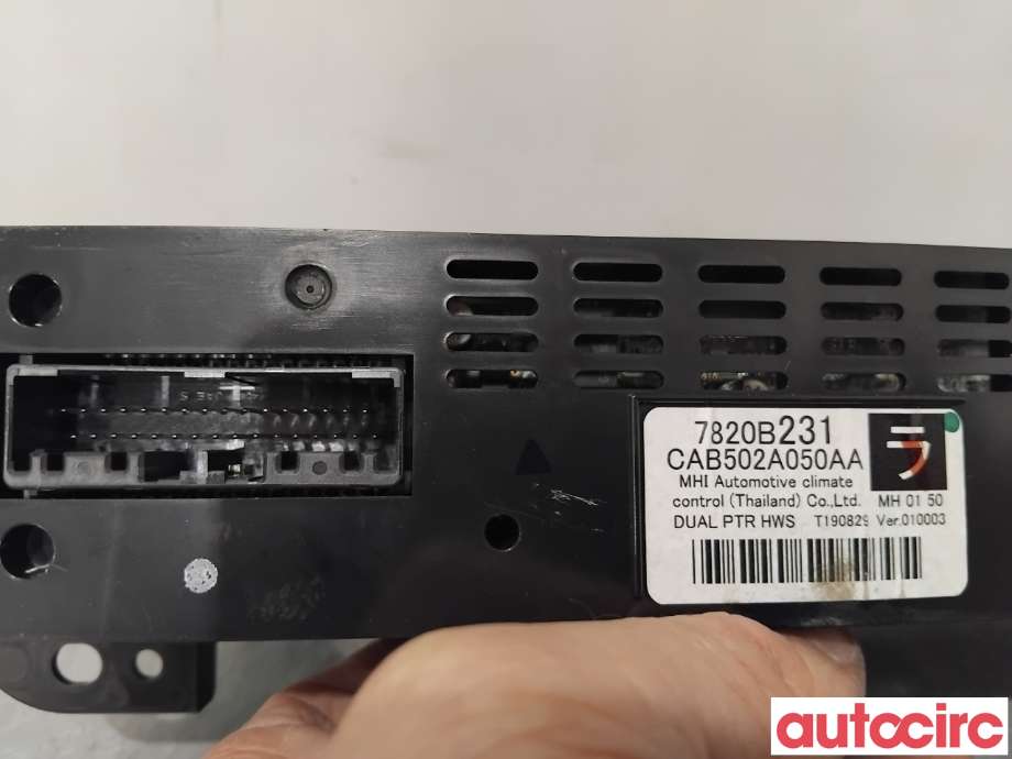 Varmeapparat betjening til Mitsubishi Outlander 2015-->> (Type III, Fase 2)  (MITSUBISHI|7820B231|CAB502A050AA)