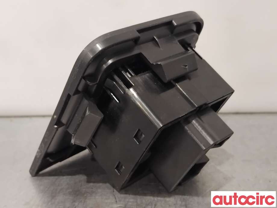 Bryter setevarme til Mitsubishi Outlander 2015-->> (Type III, Fase 2) (MITSUBISHI|8610A114|)