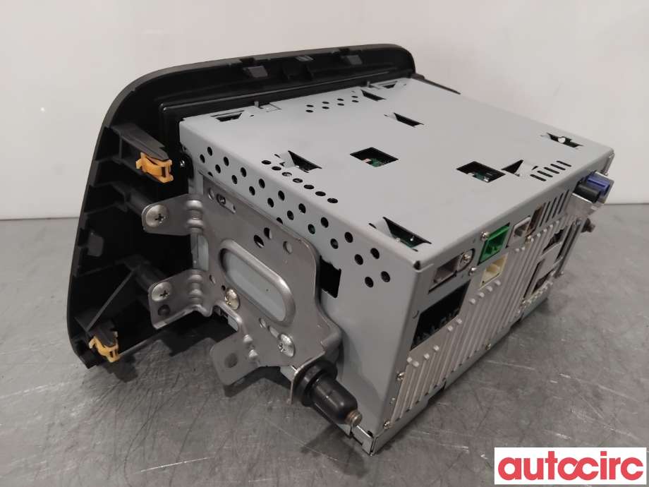 Bilstereo navigasjon til Suzuki SX4 S-CROSS 2013-->> (Type II)  (SUZUKI|39920-61MR0-ZCA|A2AVGB02EU3B|39920-61MR0)