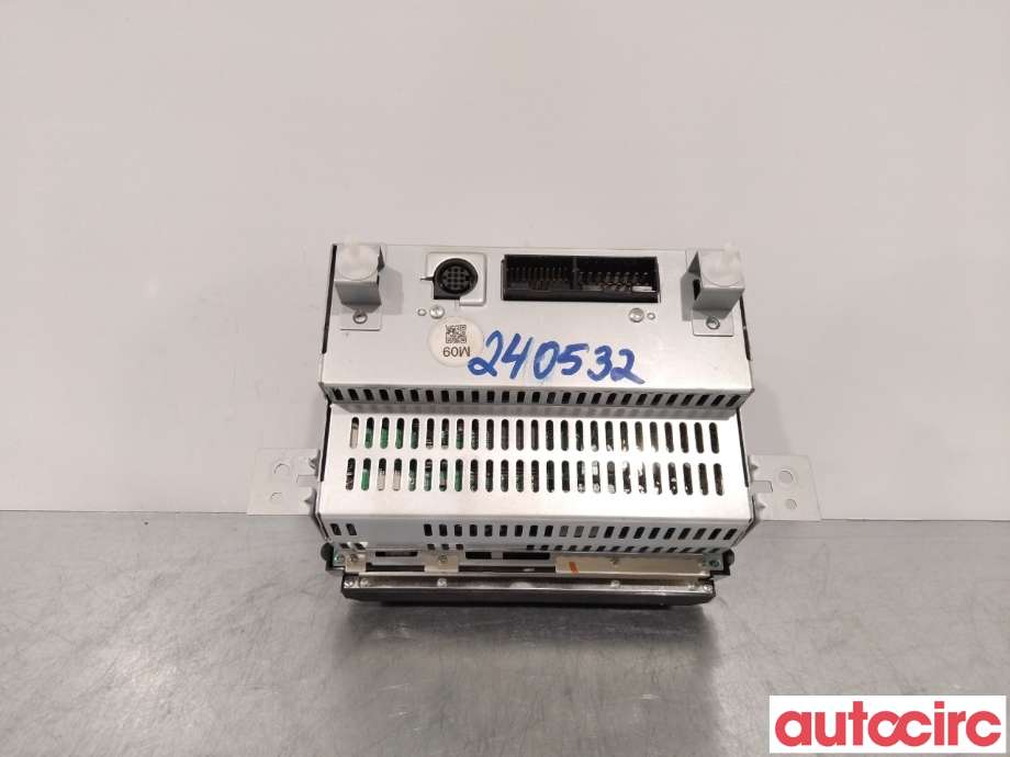 Multimedia display (MCU - Media Controller Unit) til Subaru Outback 2003-2007 (Type III, Fase 1)  (SUBARU|86281AG090|)