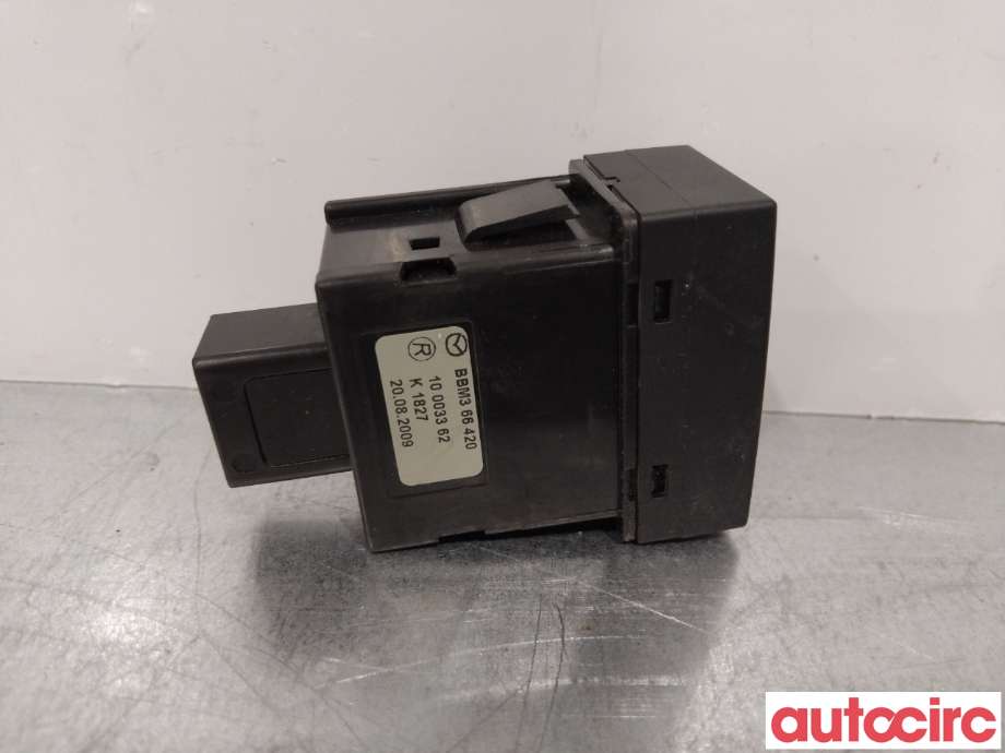 Bryter setevarme til Mazda 3 2009-2013 (Type II)  (MAZDA|BBM3-66-420|)