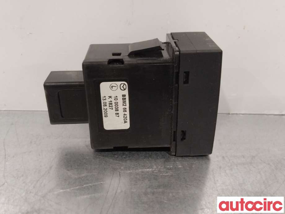 Bryter setevarme til Mazda 3 2009-2013 (Type II)  (MAZDA|BBM2-66-420A|)