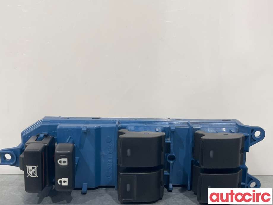 Ruteheis venstre foran til Toyota Avensis 2009-2015 (Type III, Fase 1)  (TOYOTA|8404005020)