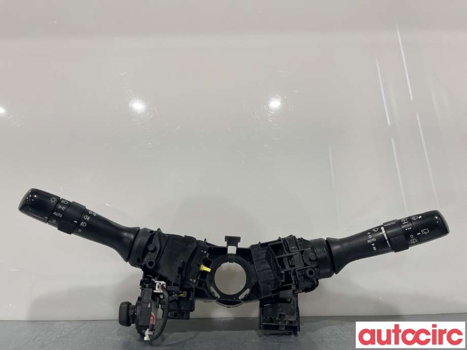 Bryter combi til Toyota Avensis 2009-2015 (Type III, Fase 1) (TOYOTA|8465205190)