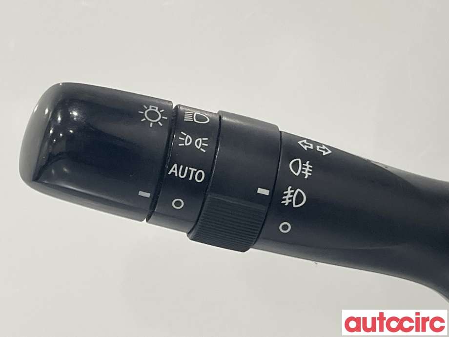 Bryter combi til Toyota Avensis 2009-2015 (Type III, Fase 1) (TOYOTA|8465205190)