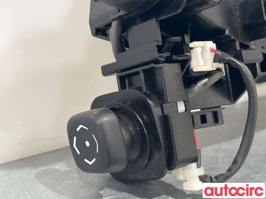 Bryter combi til Toyota Avensis 2009-2015 (Type III, Fase 1) (TOYOTA|8465205190)