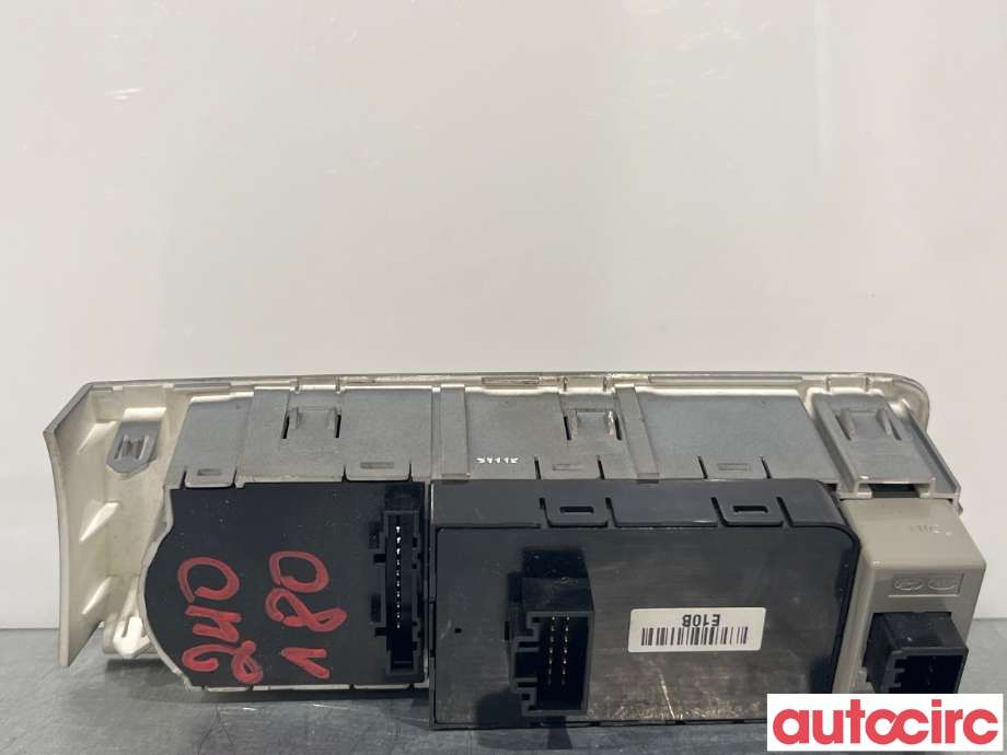 Bryter diverse til Kia Soul 2014-2019 (Type II)  (KIA|93600E4100BF6)