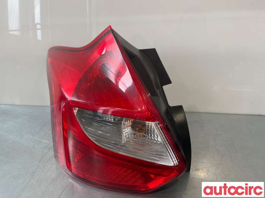 Baklykt venstre til Ford Focus 2011-2014 (Type III, Fase 1)  (FORD|1825320||BM51-13405-A)