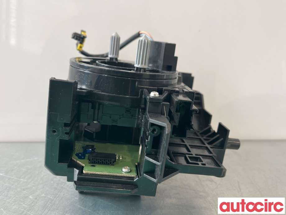 Bryter combi til Ford Focus 2011-2014 (Type III, Fase 1) (FORD|1926630|)