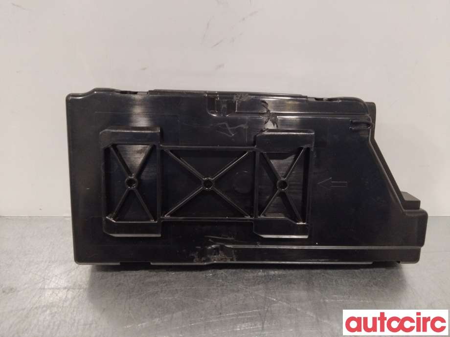 Antenne forsterker til VW Golf VI 2008-2012  (VOLKSWAGEN|5N0919879|)