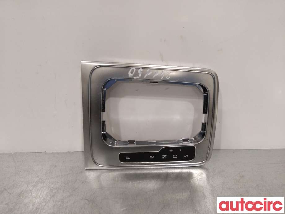 Diverse deler til VW Passat 2011-2015 (B7) (B7) (VOLKSWAGEN|3AB713203Ø|)