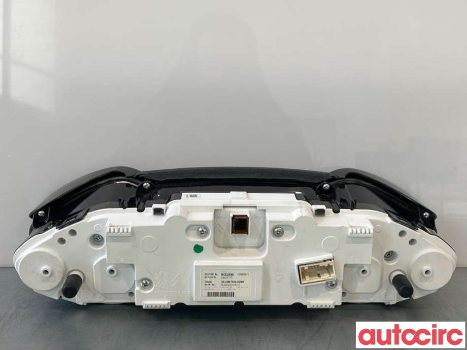 Instrumentpanel til Peugeot 308 2013-2021 (Type II)  (PEUGEOT|1651148680||1628928780)