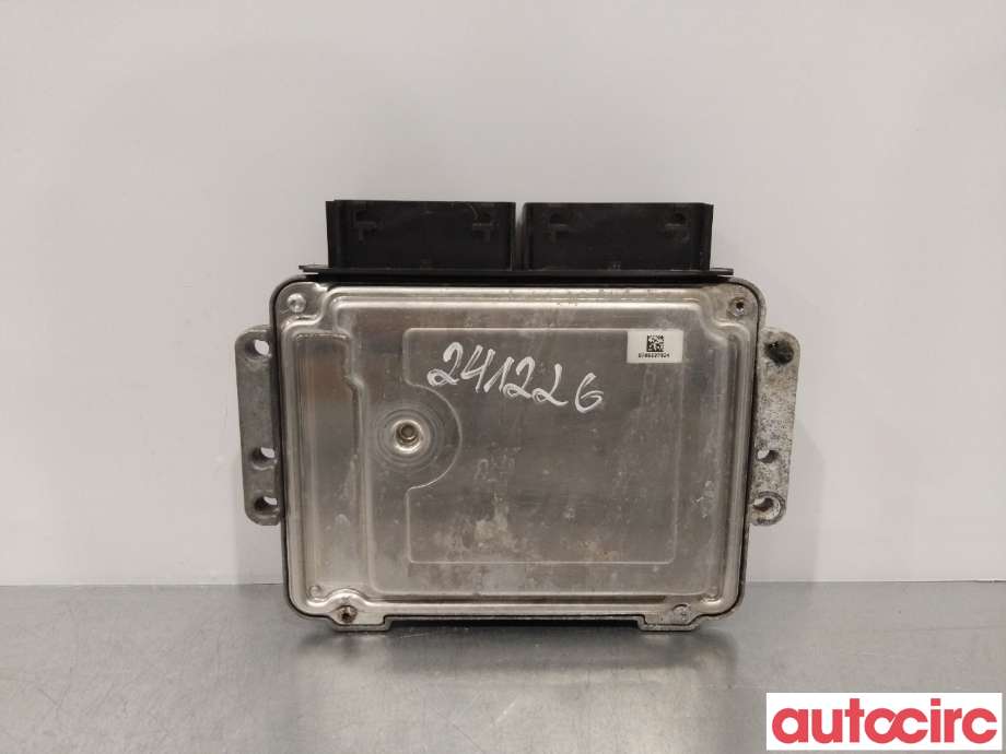 Styreenhet motor til Ford Focus 2011-2014 (Type III, Fase 1)  (FORD|2013029|RMCV6A12A650BD|)