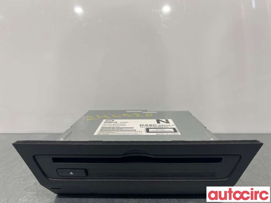 Bilstereo CD-veksler til Mazda 2 2015-2019 (Type III, Fase 1) (MAZDA|DA6C-66-9G0E)