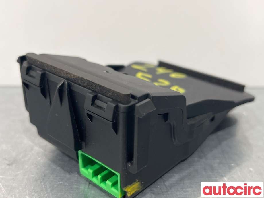 Sensor diverse til Mazda 2 2015-2019 (Type III, Fase 1)  (MAZDA|D09K-67-XD0B)