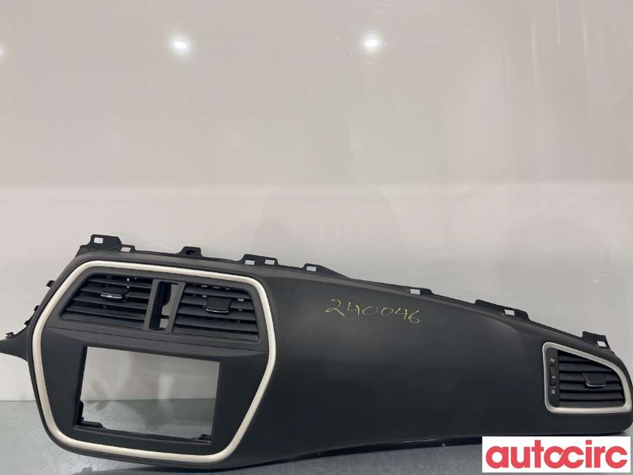 Dashbord til Suzuki SX4 S-CROSS, 2013-->> (Type II) (SUZUKI|73512-61M10-5PK)