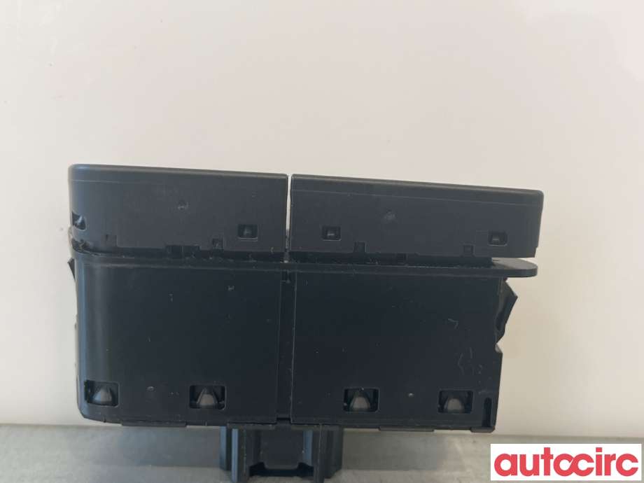Bryter rutevarme til Ford Focus 2011-2014 (Type III, Fase 1)  (FORD|1817665||AM5T18K574AC)