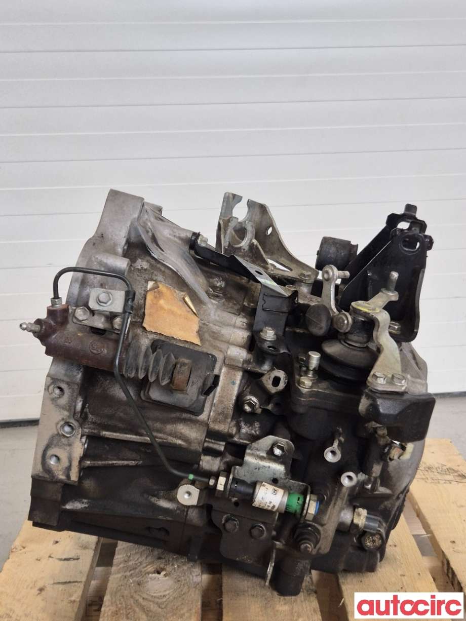 Girkasse manuell 6-trinn til Toyota Avensis 2009-2015 (Type III, Fase 1)  (TOYOTA|3030020B20||3030020A90)