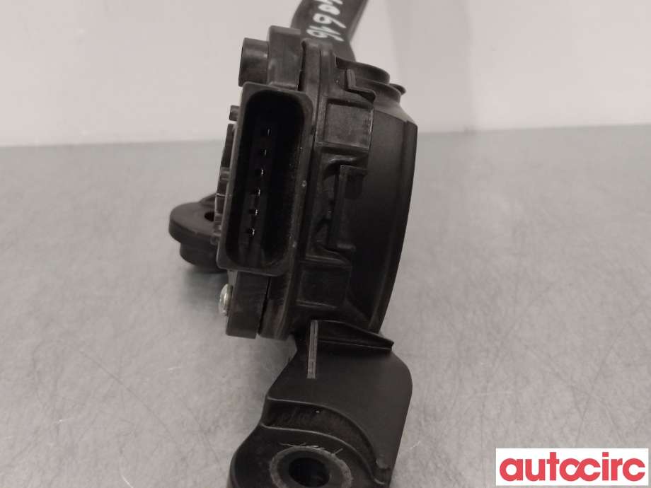 Pedal gass til Kia Cee